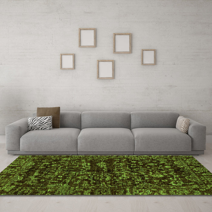 Machine Washable Abstract Green Modern Area Rugs in a Living Room,, wshabs488grn