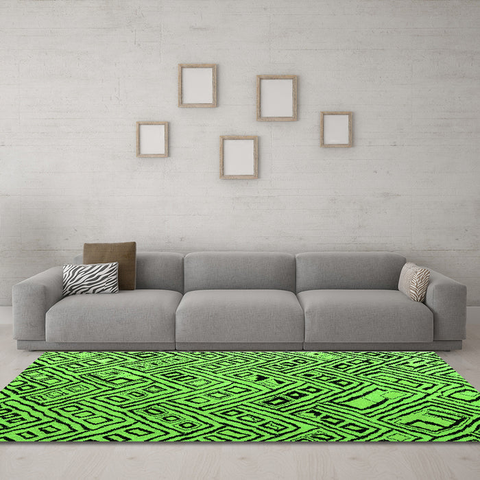 Machine Washable Abstract Green Modern Area Rugs in a Living Room,, wshabs4891grn