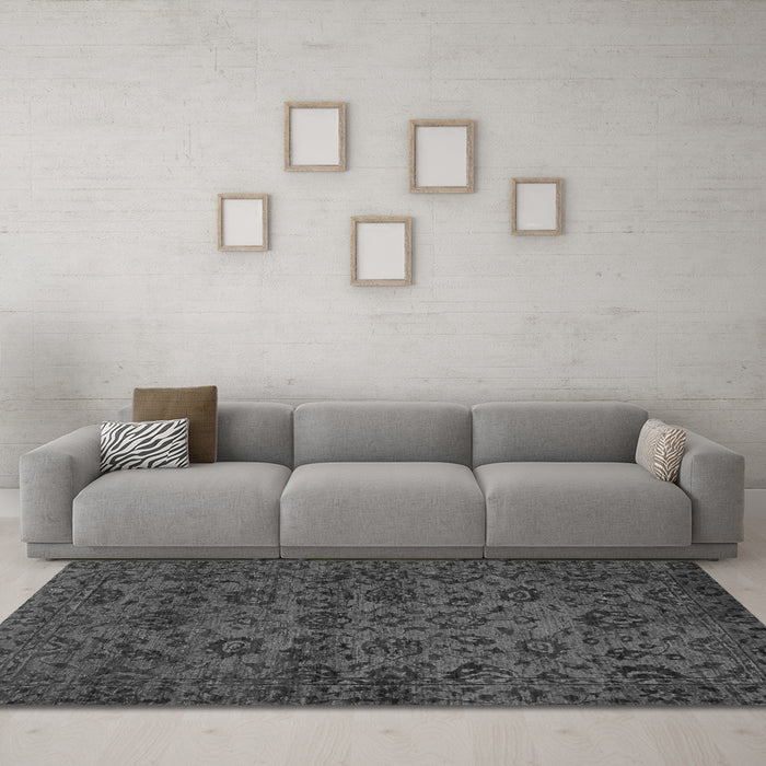 Machine Washable Abstract Gray Modern Rug in a Living Room,, wshabs489gry