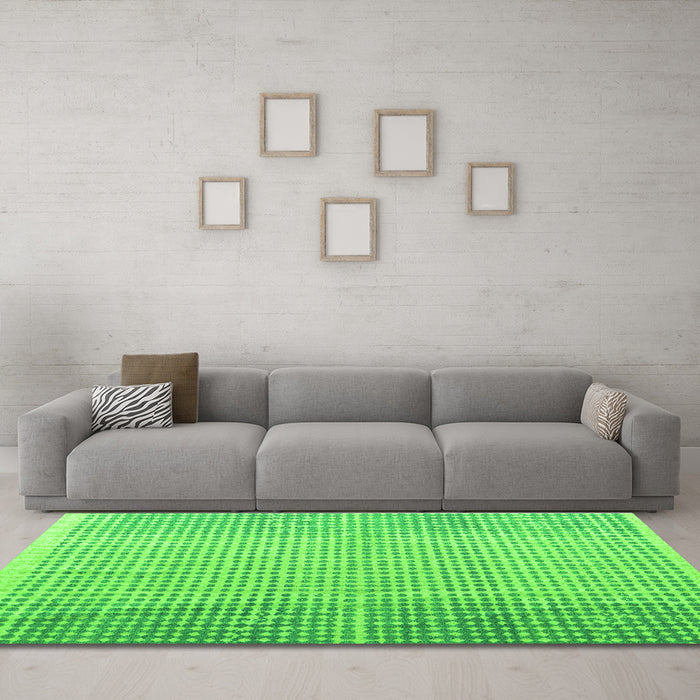 Machine Washable Abstract Green Modern Area Rugs in a Living Room,, wshabs4905grn