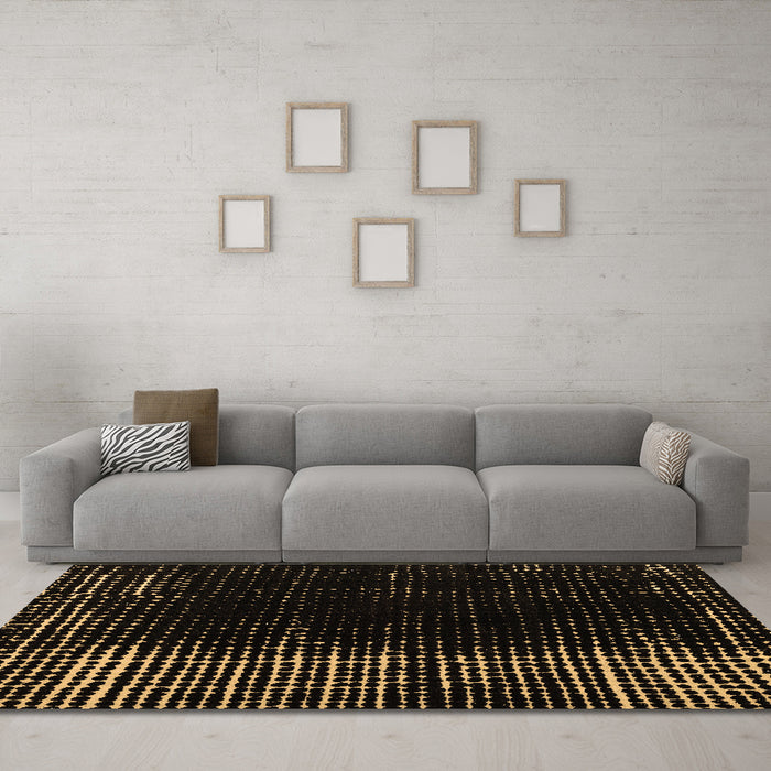 Machine Washable Abstract Brown Modern Rug in a Living Room,, wshabs4908brn