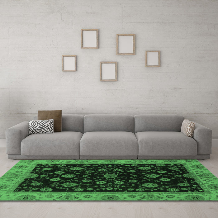 Machine Washable Abstract Emerald Green Modern Area Rugs in a Living Room,, wshabs490emgrn