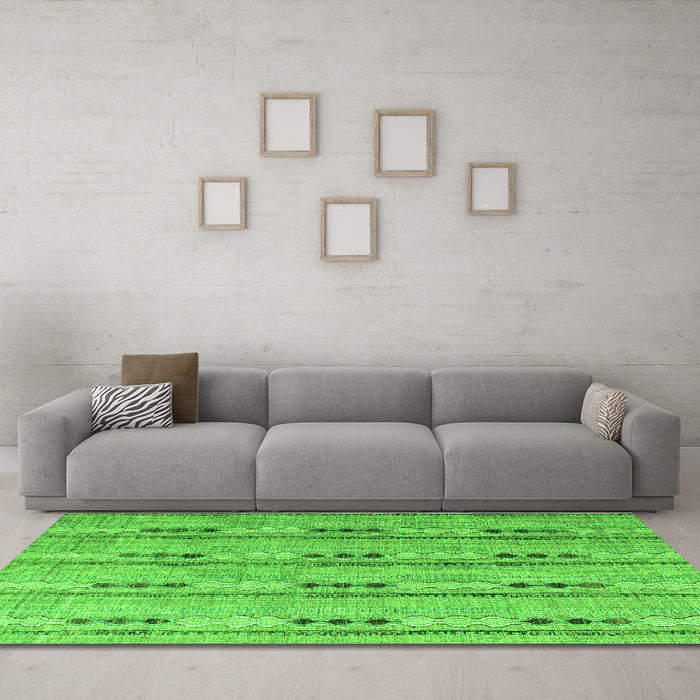 Machine Washable Abstract Green Modern Area Rugs in a Living Room,, wshabs4916grn