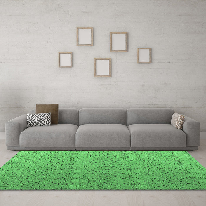Machine Washable Abstract Emerald Green Modern Area Rugs in a Living Room,, wshabs4918emgrn