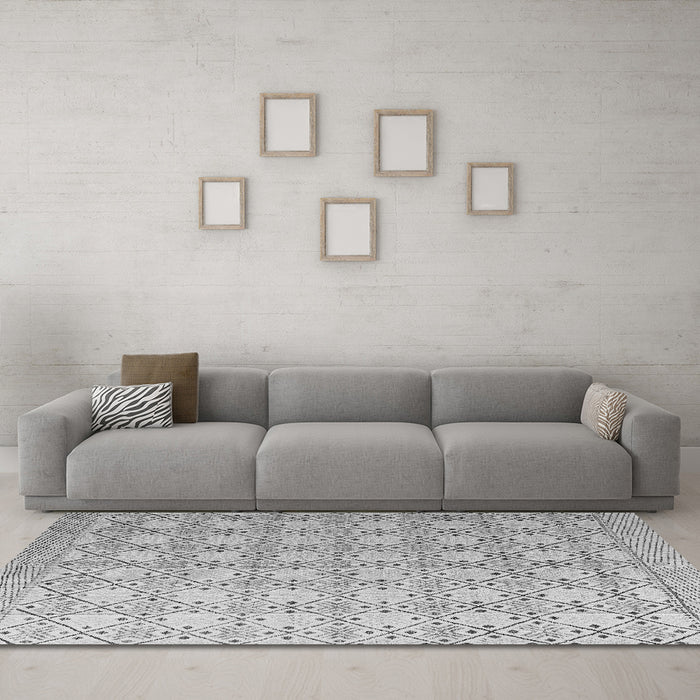 Machine Washable Abstract Gray Modern Rug in a Living Room,, wshabs4920gry