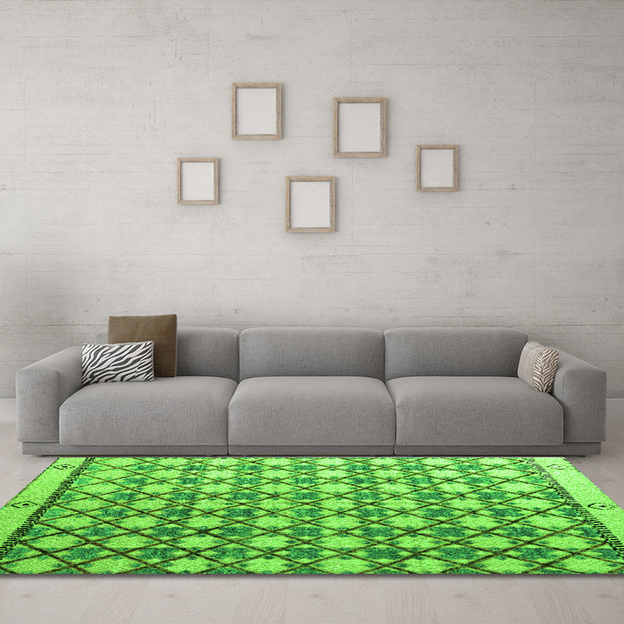 Machine Washable Abstract Green Modern Area Rugs in a Living Room,, wshabs4929grn