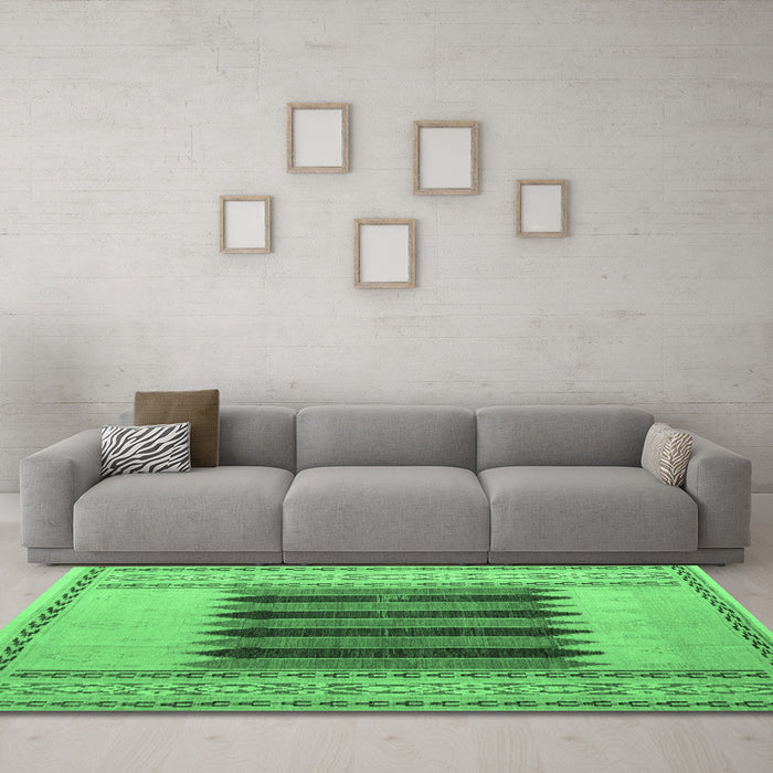 Machine Washable Abstract Emerald Green Modern Area Rugs in a Living Room,, wshabs4938emgrn