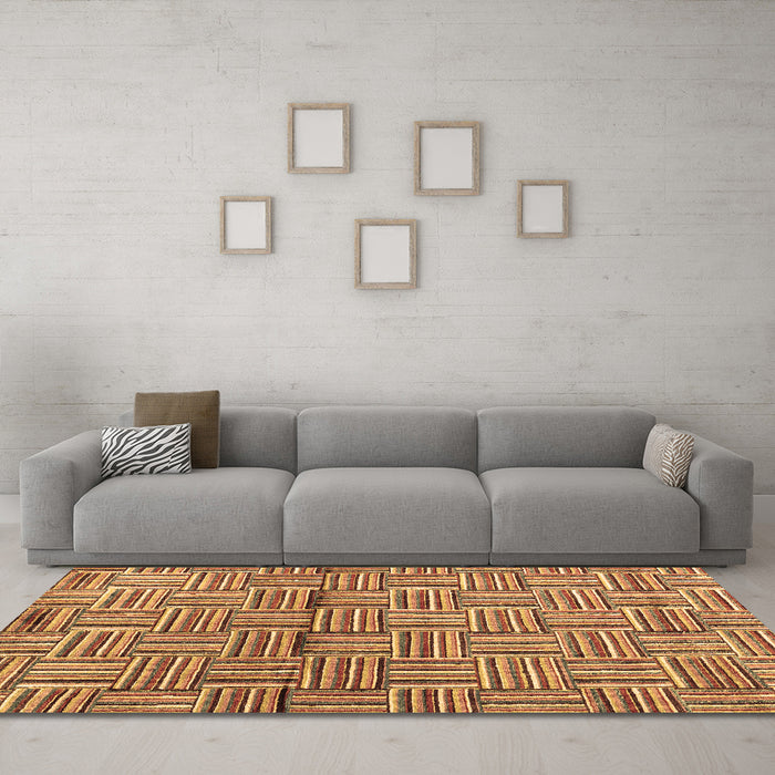 Machine Washable Abstract Brown Modern Rug in a Living Room,, wshabs4941brn