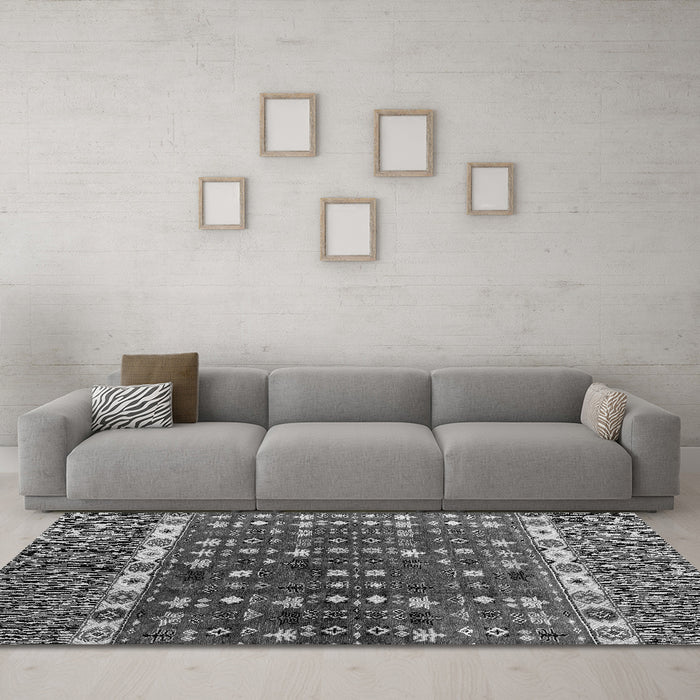 Machine Washable Abstract Gray Modern Rug in a Living Room,, wshabs4944gry