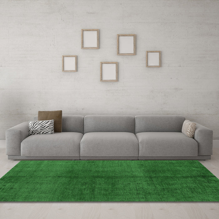 Machine Washable Abstract Emerald Green Modern Area Rugs in a Living Room,, wshabs4947emgrn