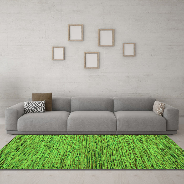Machine Washable Abstract Green Modern Area Rugs in a Living Room,, wshabs4962grn
