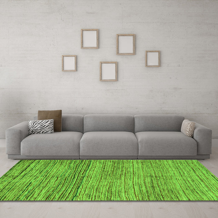 Machine Washable Abstract Green Modern Area Rugs in a Living Room,, wshabs4968grn