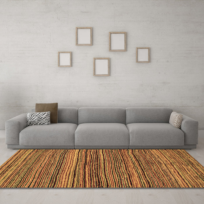 Machine Washable Abstract Brown Modern Rug in a Living Room,, wshabs4969brn