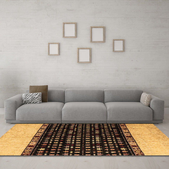 Machine Washable Abstract Brown Modern Rug in a Living Room,, wshabs4971brn