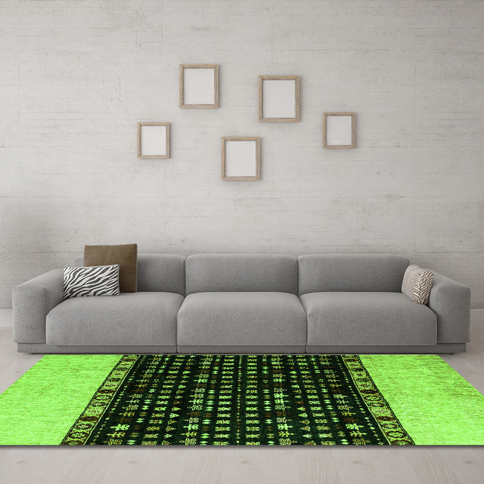 Machine Washable Abstract Green Modern Area Rugs in a Living Room,, wshabs4971grn