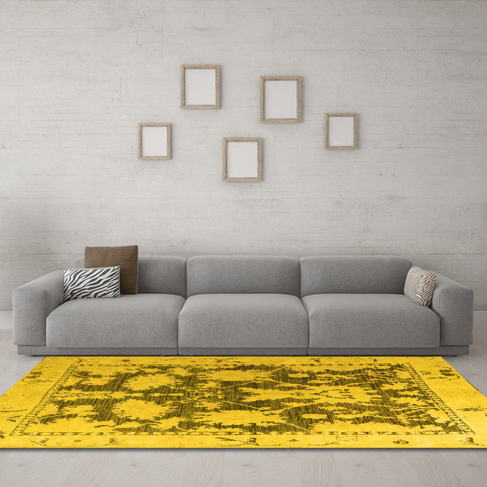 Machine Washable Abstract Yellow Modern Rug in a Living Room, wshabs4973yw