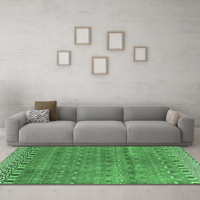 Machine Washable Abstract Emerald Green Modern Area Rugs in a Living Room,, wshabs4974emgrn