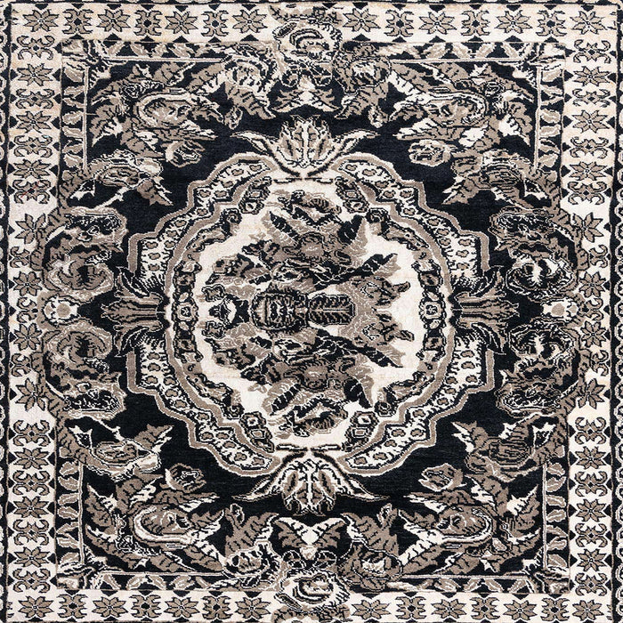 Square Abstract Pale Silver Gray Medallion Rug, abs4976
