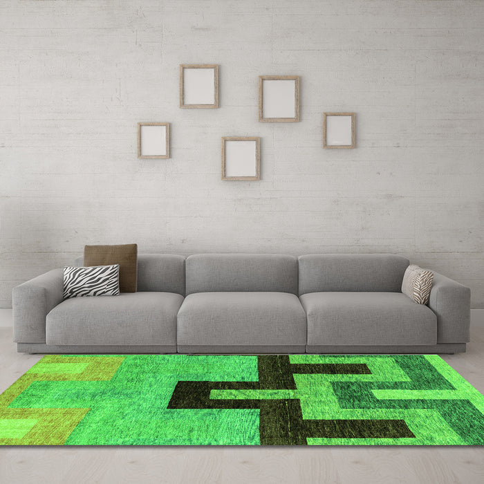 Machine Washable Abstract Green Modern Area Rugs in a Living Room,, wshabs4977grn