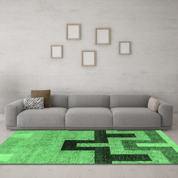 Machine Washable Abstract Emerald Green Modern Area Rugs in a Living Room,, wshabs4977emgrn
