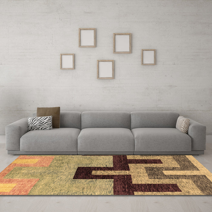 Machine Washable Abstract Brown Modern Rug in a Living Room,, wshabs4977brn