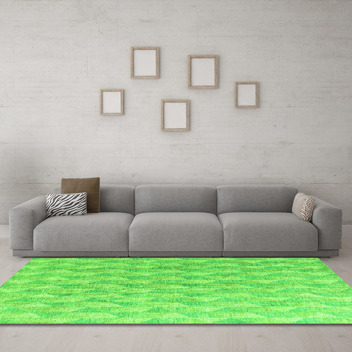 Machine Washable Abstract Green Modern Area Rugs in a Living Room,, wshabs4978grn