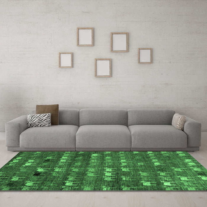 Machine Washable Abstract Emerald Green Modern Area Rugs in a Living Room,, wshabs4979emgrn