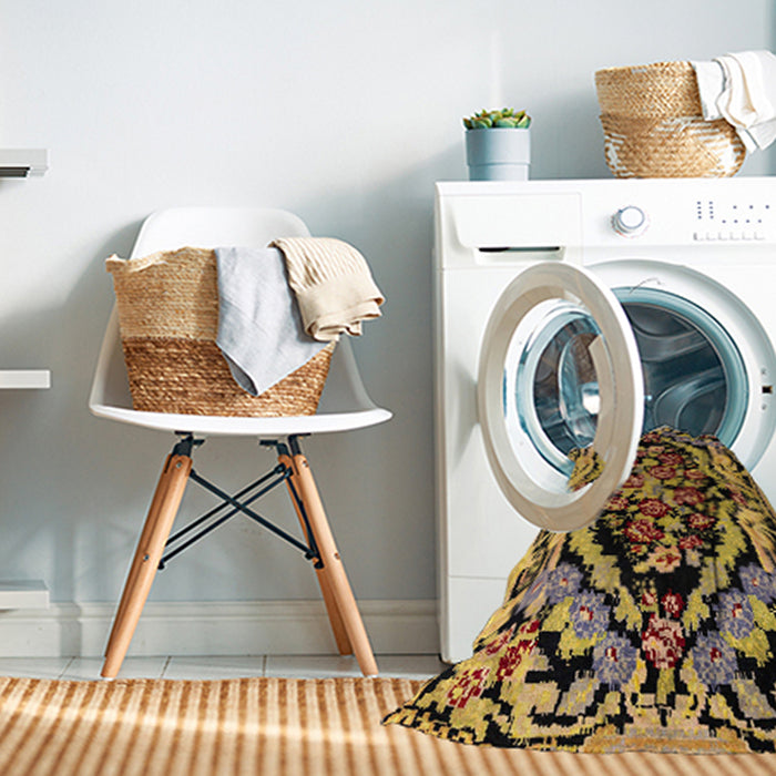 Machine Washable Abstract Bakers Brown Rug in a Washing Machine, wshabs4980