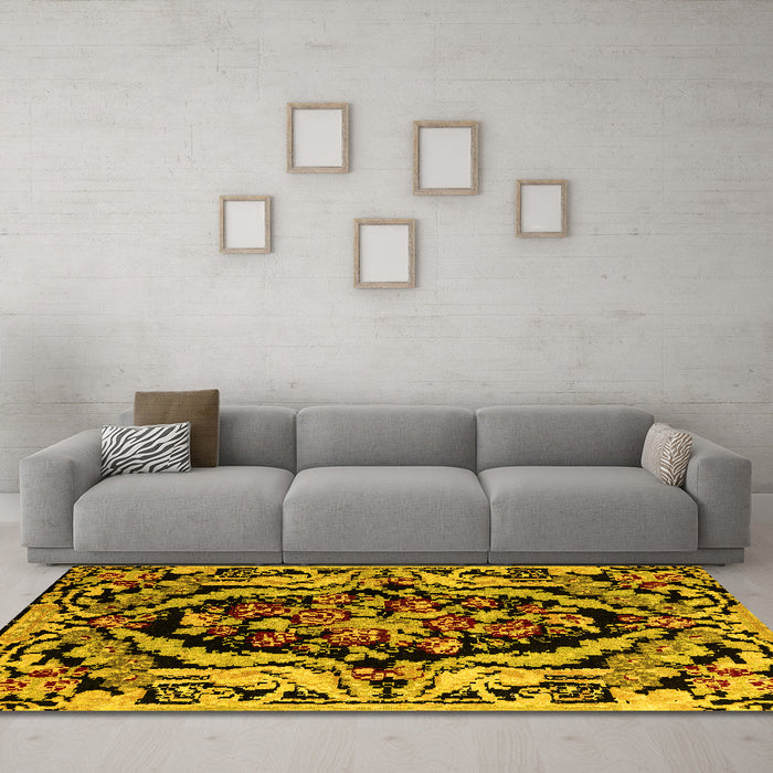 Machine Washable Abstract Yellow Modern Rug in a Living Room, wshabs4980yw
