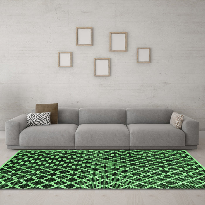 Machine Washable Abstract Emerald Green Modern Area Rugs in a Living Room,, wshabs4982emgrn