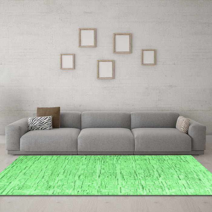 Machine Washable Solid Emerald Green Modern Area Rugs in a Living Room,, wshabs4985emgrn