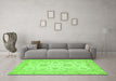 Machine Washable Oriental Green Traditional Area Rugs in a Living Room,, wshabs498grn