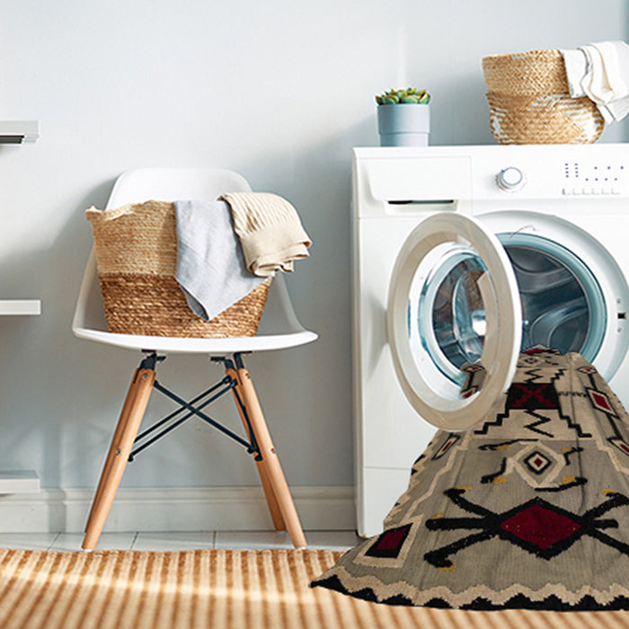 Machine Washable Abstract Bakers Brown Rug in a Washing Machine, wshabs4991