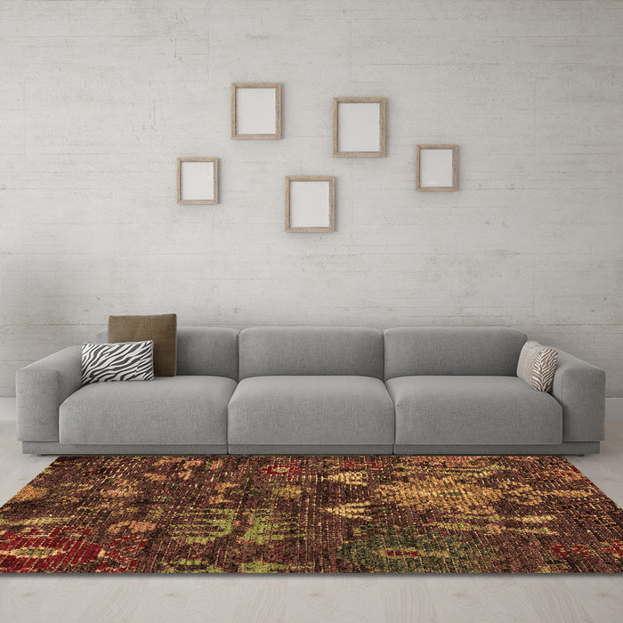 Machine Washable Abstract Brown Modern Rug in a Living Room,, wshabs4995brn