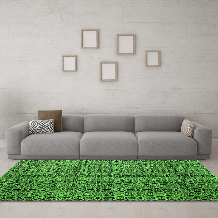 Machine Washable Abstract Green Modern Area Rugs in a Living Room,, wshabs5003grn