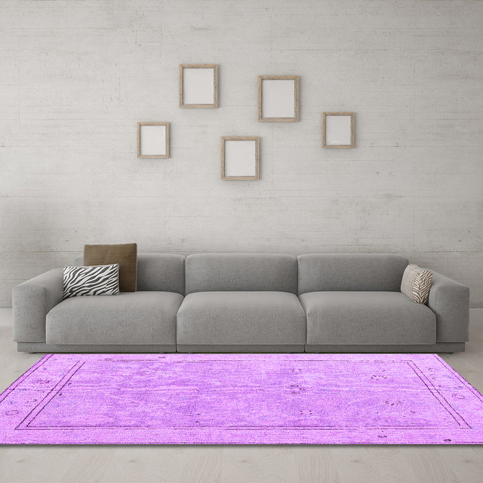 Machine Washable Oriental Purple Traditional Area Rugs in a Living Room, wshabs5005pur