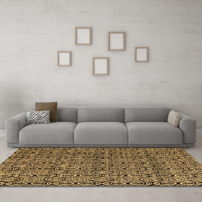 Machine Washable Abstract Brown Modern Rug in a Living Room,, wshabs5009brn