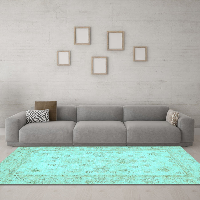 Machine Washable Oriental Light Blue Traditional Rug in a Living Room, wshabs500lblu