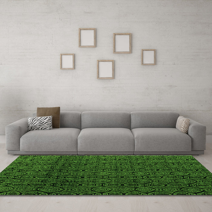 Machine Washable Oriental Green Modern Area Rugs in a Living Room,, wshabs5015grn