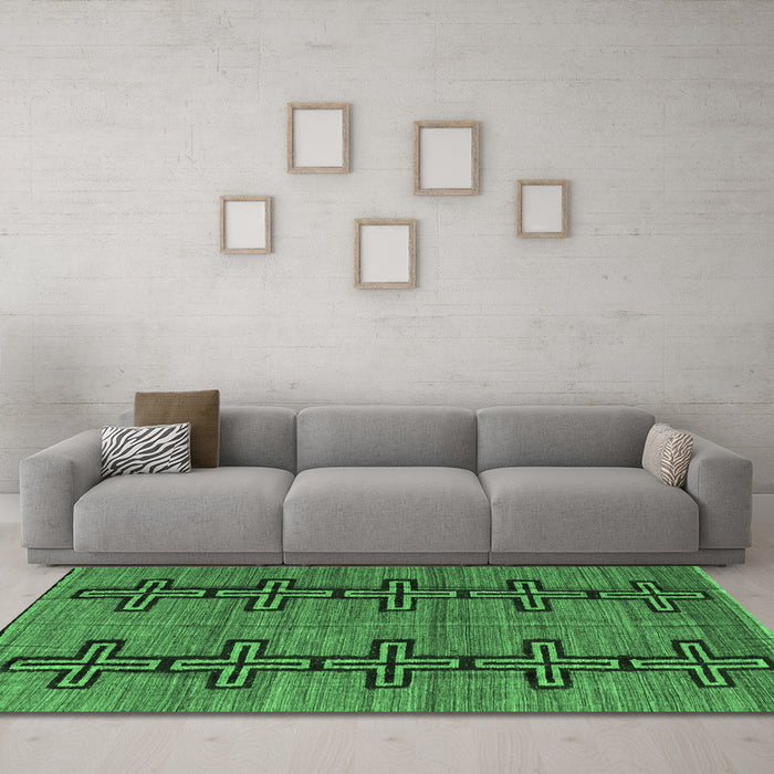 Machine Washable Oriental Emerald Green Modern Area Rugs in a Living Room,, wshabs5019emgrn