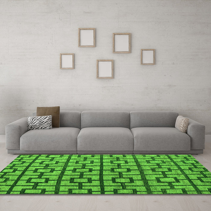 Machine Washable Oriental Green Modern Area Rugs in a Living Room,, wshabs5021grn