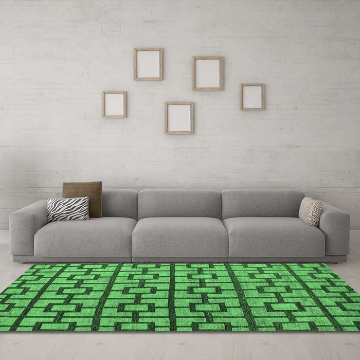Machine Washable Oriental Emerald Green Modern Area Rugs in a Living Room,, wshabs5021emgrn