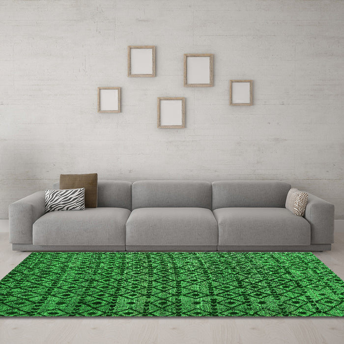 Machine Washable Oriental Green Modern Area Rugs in a Living Room,, wshabs5029grn