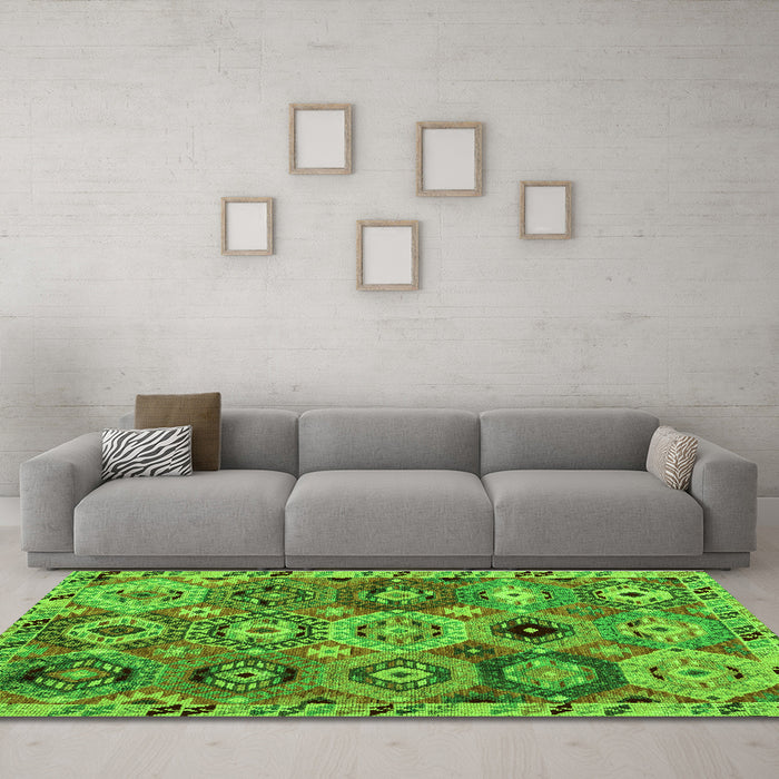 Machine Washable Oriental Green Modern Area Rugs in a Living Room,, wshabs5030grn