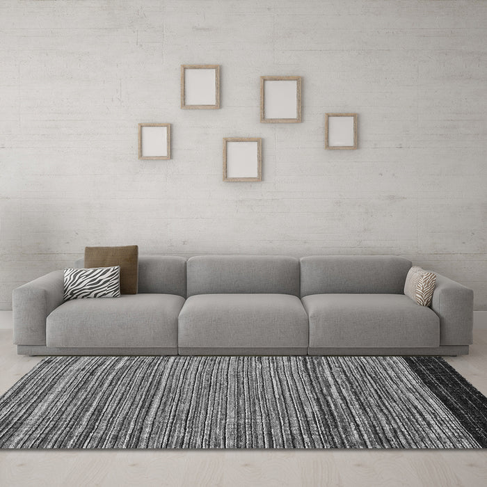Machine Washable Oriental Gray Modern Rug in a Living Room,, wshabs5033gry