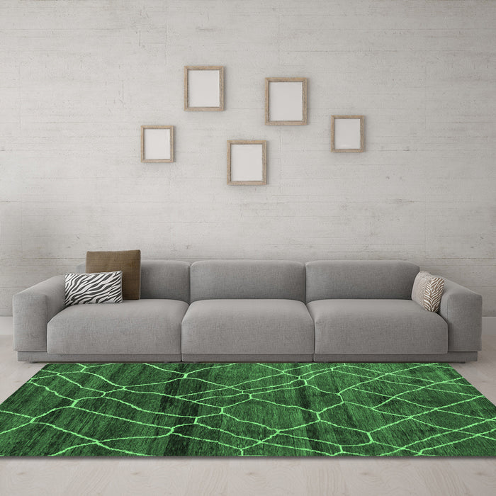 Machine Washable Oriental Emerald Green Modern Area Rugs in a Living Room,, wshabs5035emgrn