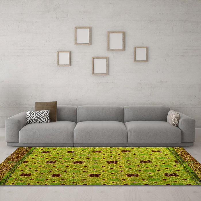 Machine Washable Oriental Yellow Modern Rug in a Living Room, wshabs5037yw