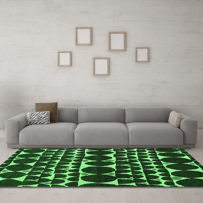 Machine Washable Oriental Emerald Green Modern Area Rugs in a Living Room,, wshabs5038emgrn