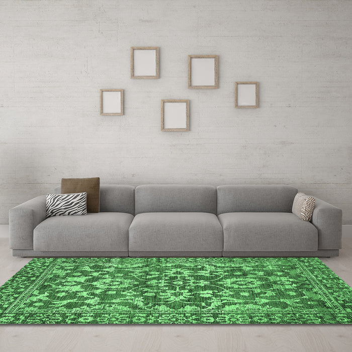 Machine Washable Abstract Emerald Green Modern Area Rugs in a Living Room,, wshabs503emgrn