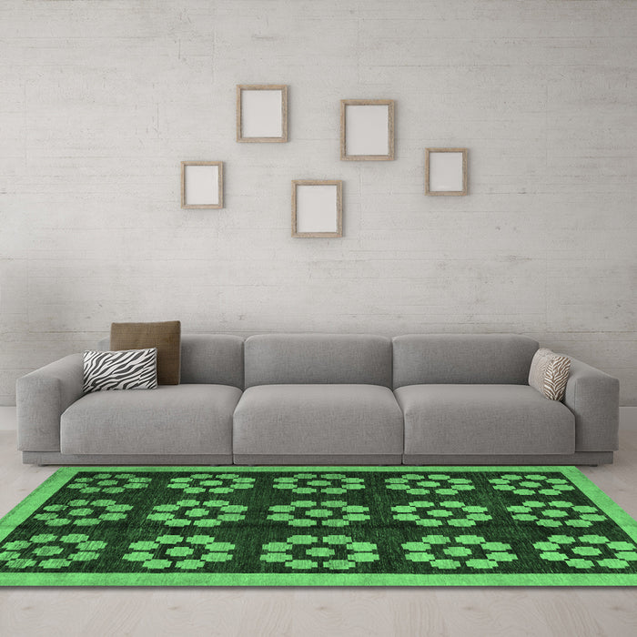 Machine Washable Abstract Emerald Green Modern Area Rugs in a Living Room,, wshabs5047emgrn